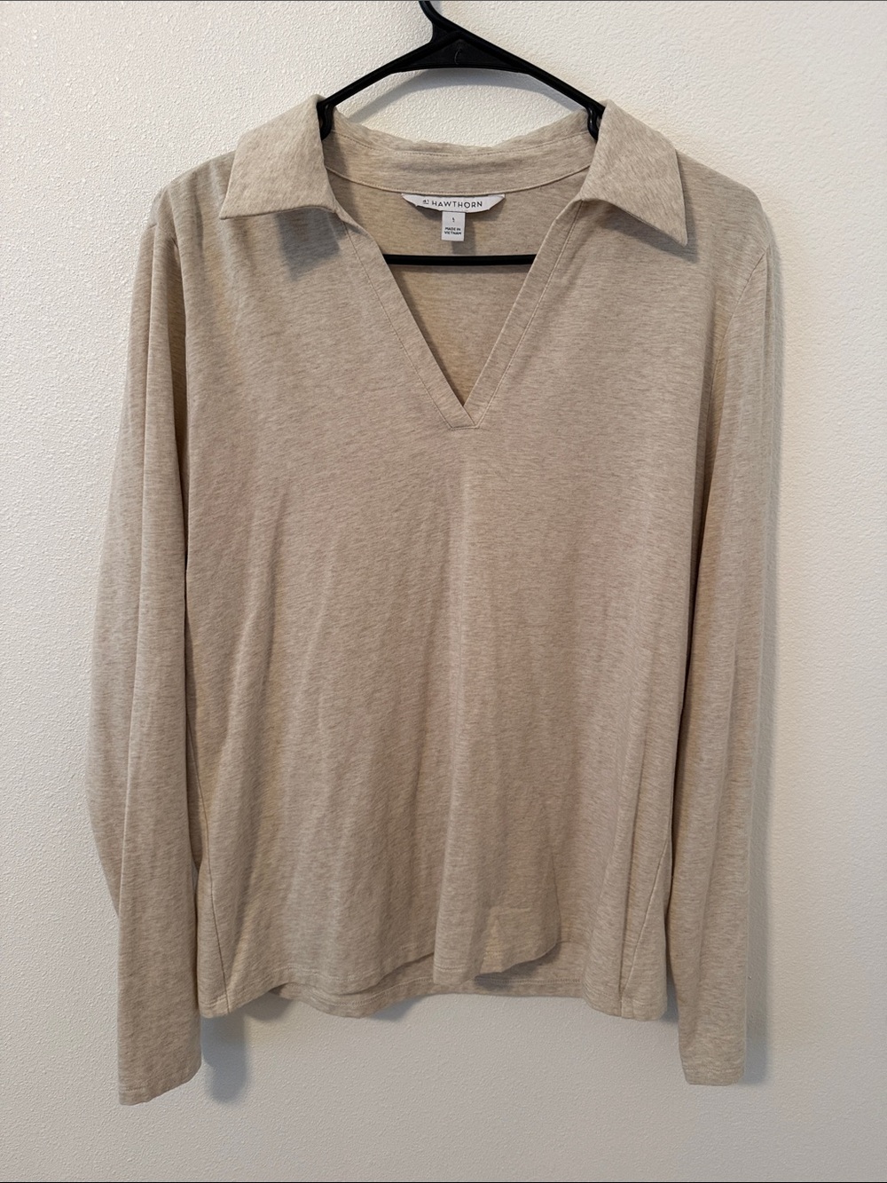 41 Hawthorn Neutral Beige V-Neck Top